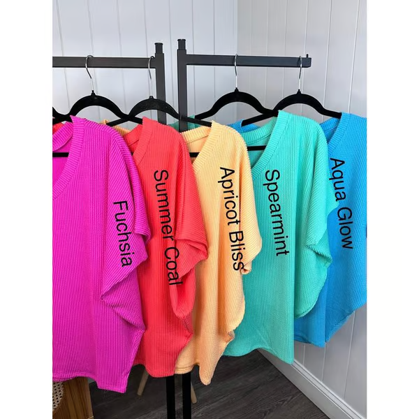 💥Summer Hot Sale 49% OFF💥Women's V-Neck Versatile Casual Bat Sleeve T-Shirt Tops